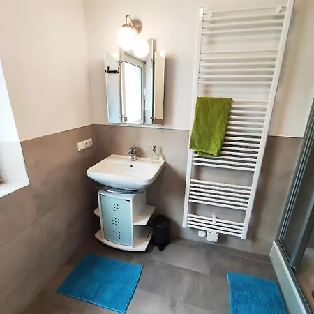 Artist's House Room, Free Parking, Garden Kwatera prywatna *